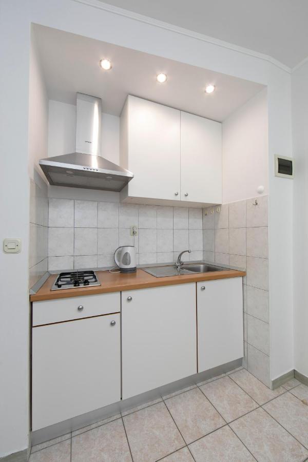 Apartments Maja Тучепи Екстер'єр фото