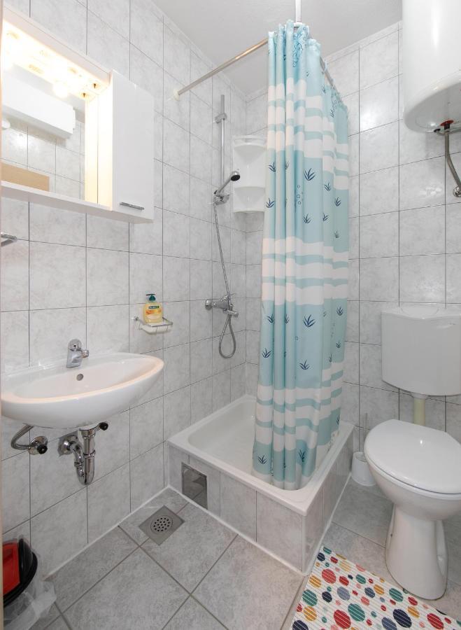 Apartments Maja Тучепи Екстер'єр фото